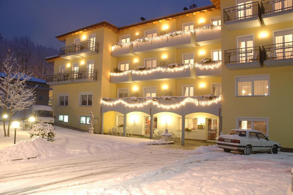 Hotel Daniela Levico Terme Eksteriør bilde