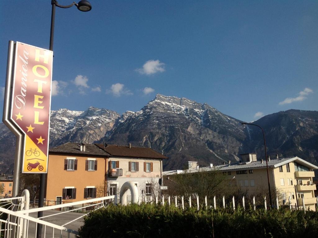 Hotel Daniela Levico Terme Eksteriør bilde